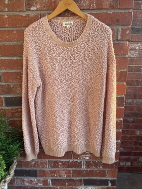 Listicle Women's Textured Sweater in Beige